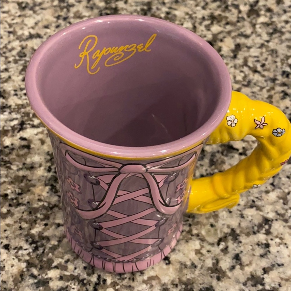 Rapunzel Tangled Coffee Mug! ☀️